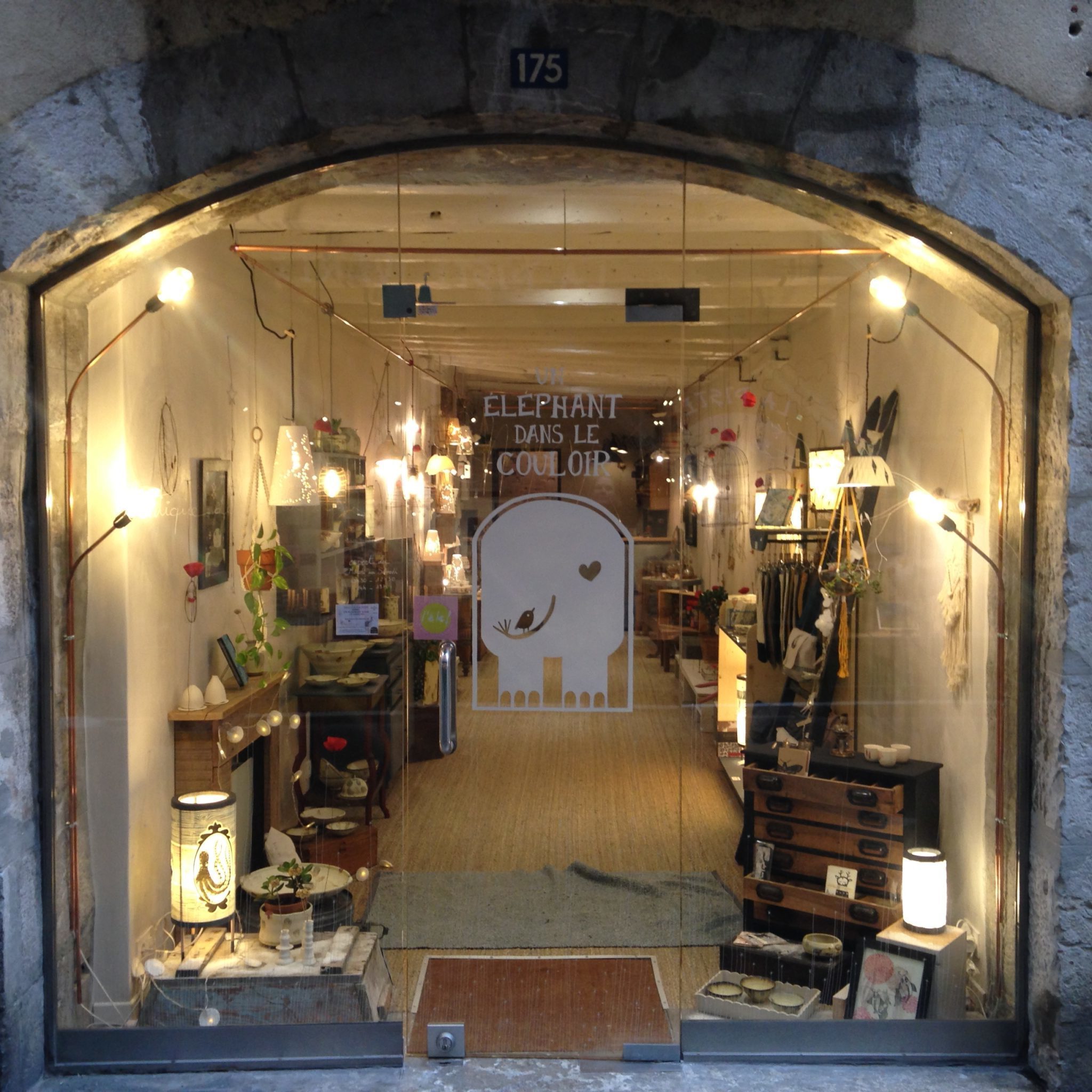 IMG_4391 LinoLino | Linogravure et créations à partir d'impressions artisanales | Chambéry, France | Boutique créateurs Un éléphant dans le couloir, Chambéry